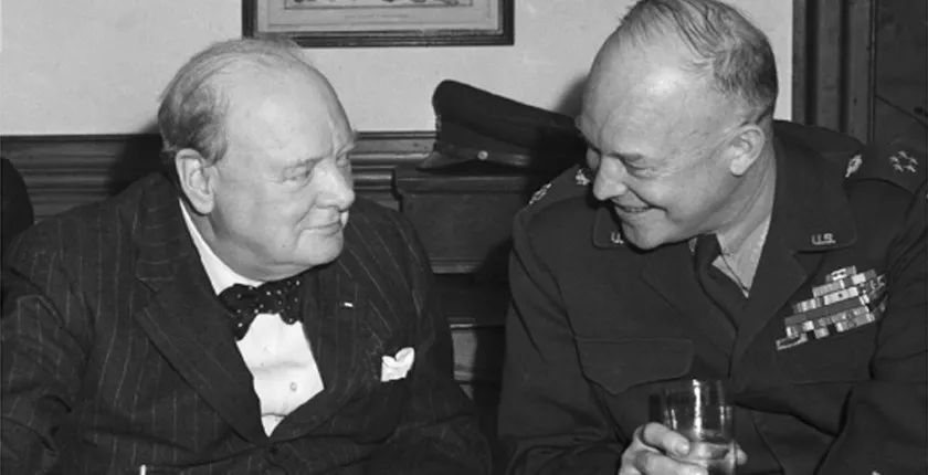 Mbreti Eduard VIII i Anglisë donte paqe me Hitlerin, Chuchill dhe Eisenhower ndaluan publikimin e dokumenteve