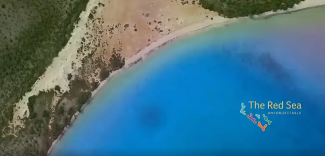 Arabia Saudite drejt hapjes. Projekt turistik për 34 mijë km2 në Detin e Kuq – legjislacion i pavarur