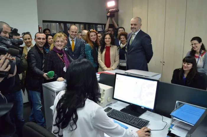 Check Up-i falas, dyshime për rimbursim jashtë kontratës