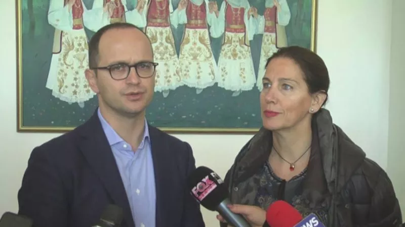 "Ministri i Jashtëm Bushati bojkohet nga shqiptarët dhe nga grekët"