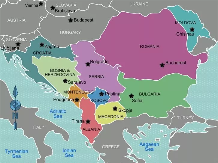 Një optikë greke përtej Kretës