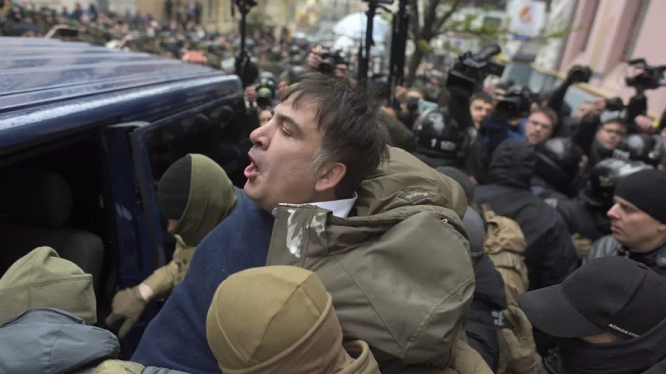 Profil/Saakashvili dhe fundi i shpresës transformuese të elitave të reja