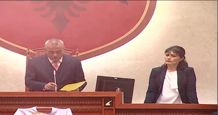 Zgjidhet Kryeprokurorja e Përkohshme, Opozita në tym (Video)