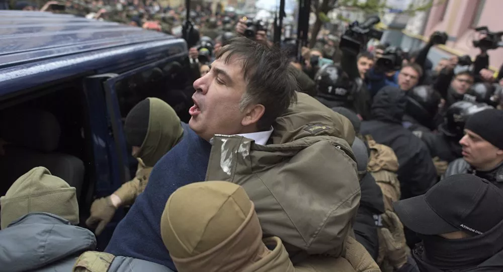 Mediat/Rrëmbehet nga persona të maskuar Saakashvili