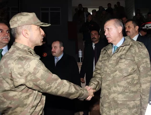 Erdogan gati t’u bashkohet ushtarëve në frontin e Sirisë