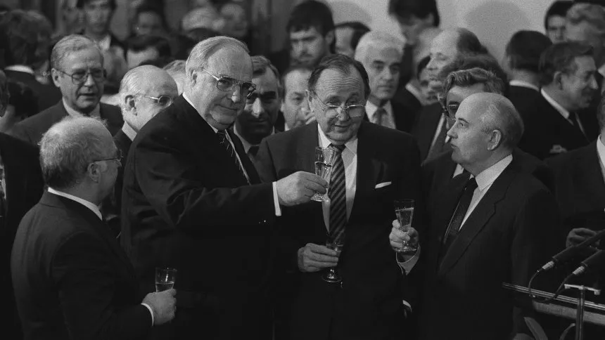 Helmut Kohl, jo edhe aq paqedashës dhe vizionar sa ç'thuhet