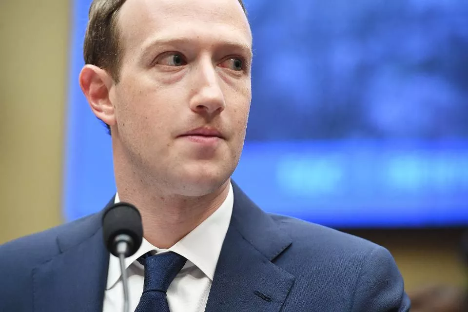 Forbes: Tjetër skandal me të dhënat e Facebook