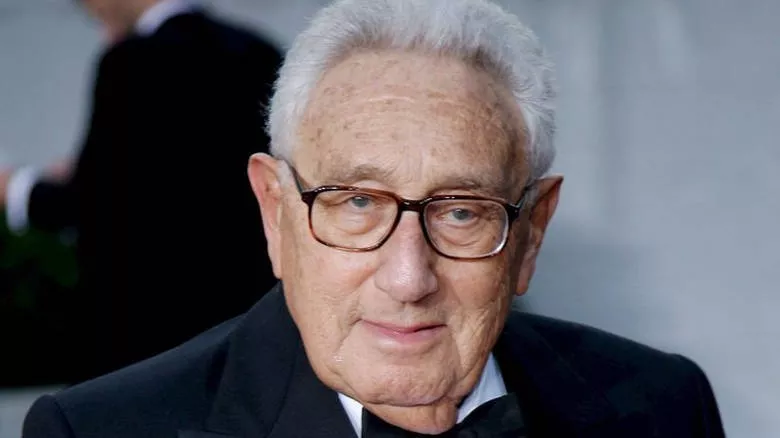 Kissinger paralajmëron "Fundin e Iluminizmit"