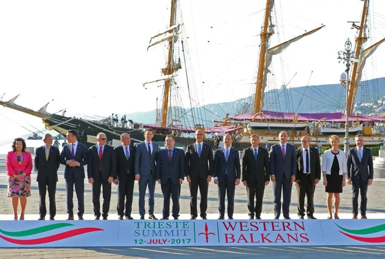 Roli i Britanisë së Madhe në Ballkan, vëzhgim pak para samitit të Londrës