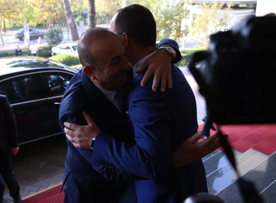 Çavuşoğlu vjen me paketë edukimi në Tiranë