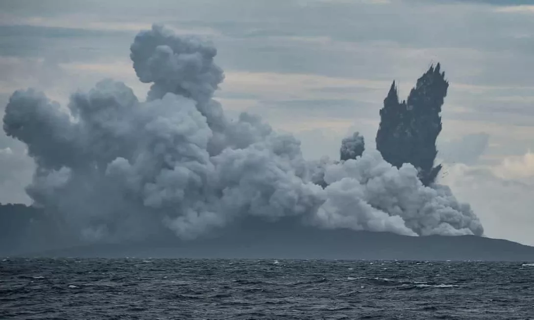 Indonezi, Krakatau humbet 3/4 e vëllimit nga shpërthimi vullkanik i 22 dhjetorit