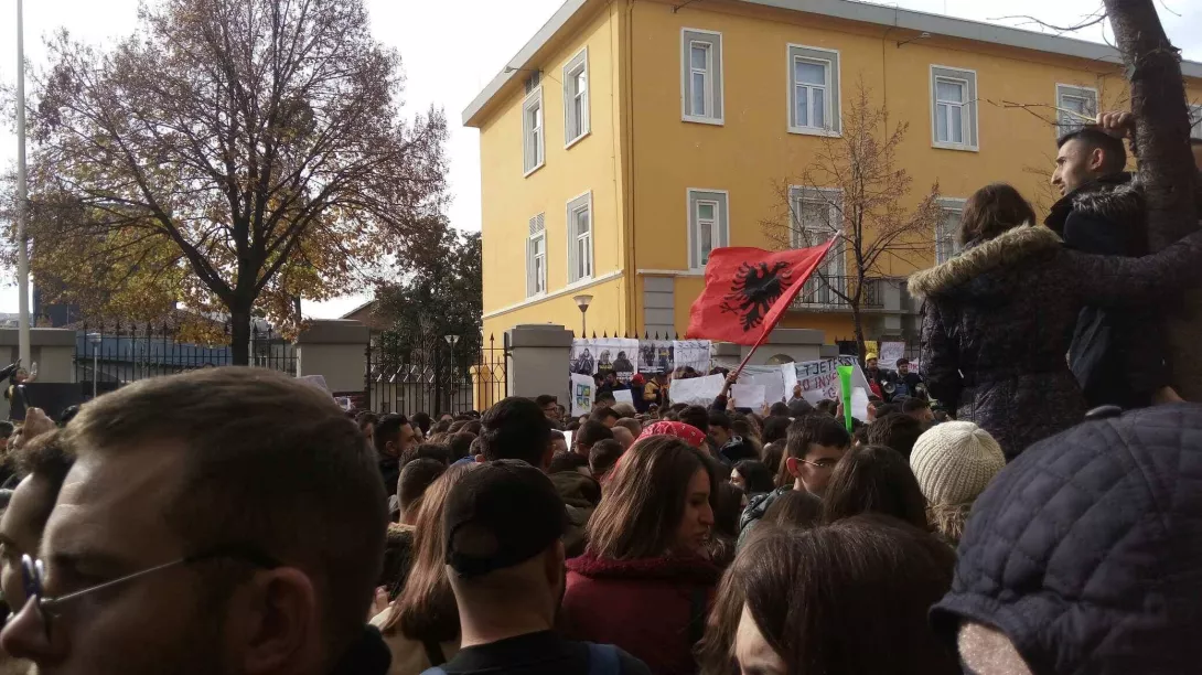 Koha që studentët të jenë seriozë me protestën e tyre