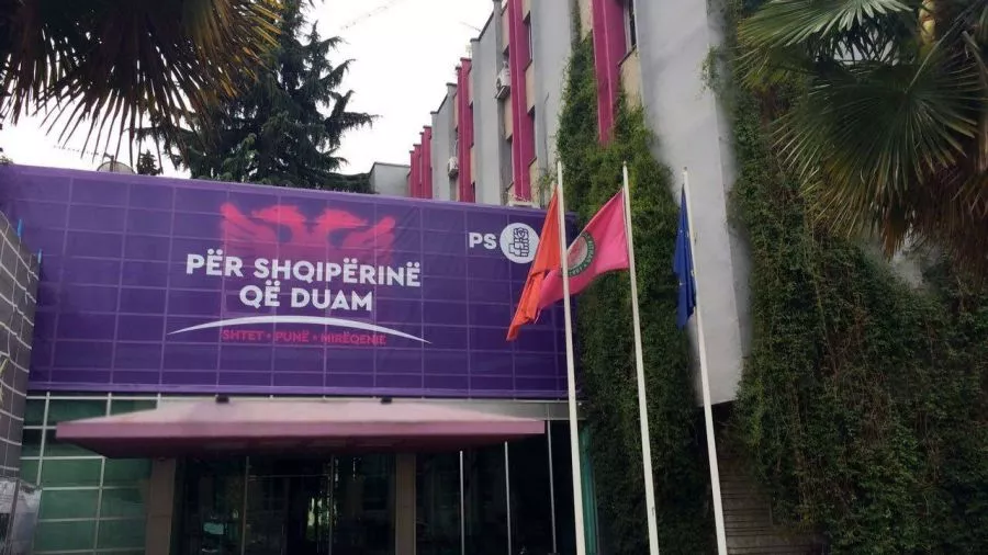 Ka ende të lëkundur në Shqipëri?
