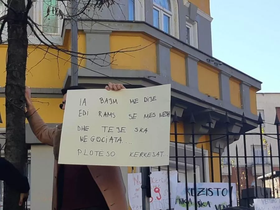 Sali Berisha në sulm/Protestë e Xanun...