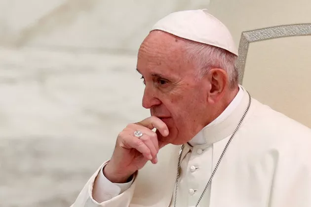 Papa: Homoseksualiteti është në modë