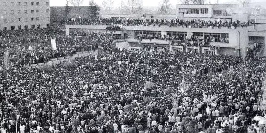 Na duhet një Dhjetor i Dytë, qoftë edhe në Janar...