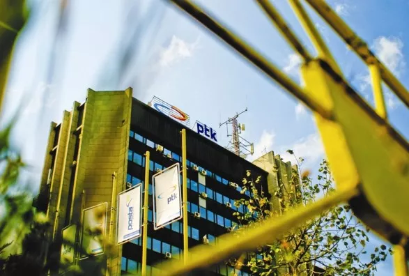 Pse po falimenton telekomi i Kosovës?