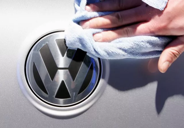Volkswagen largohet nga Ukraina. Zhvendosja në Serbi, Rumani, Bullgari, ose Turqi