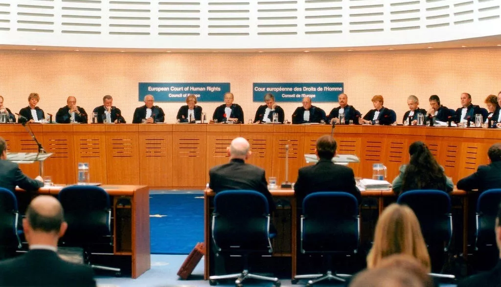 Pronarë, drejtohuni gjykatave! Shpëtimi vjen vetëm nga Strasburgu