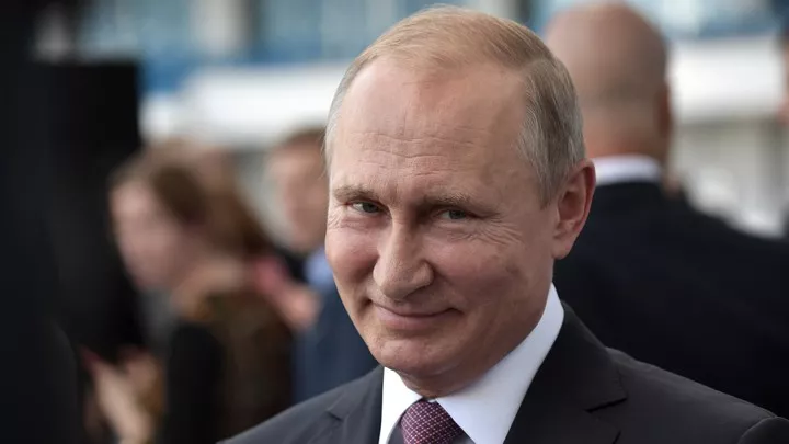 “Putin është gay”, lajmi që u censurua për çështje imazhi