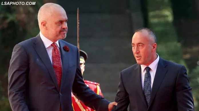 Përplasje Shqipëri-Kosovë për tarifat, Haradinaj i jep dy muaj kohë Ramës