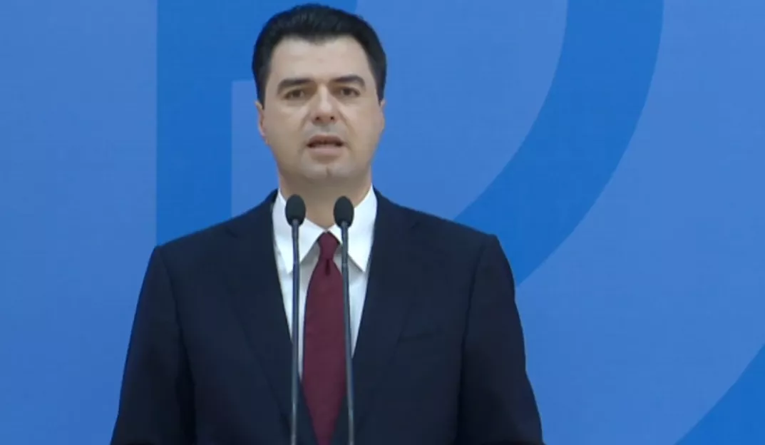 Akuzë e re, Basha: Edi Rama ka kapur edhe sektorin bankar