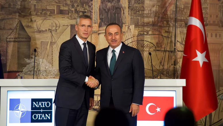 Kërcënimi i Erdoganit funksionon, NATO: I kuptojmë shqetësimet e Turqisë në Siri
