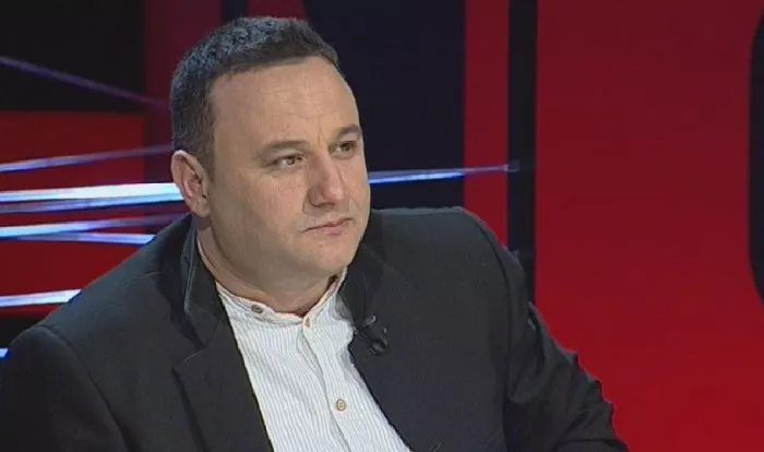 Muxhahedinët iranianë kanë në veprim shërbimin e tyre sekret në Shqipëri. Akuza edhe për dy TV shqiptare
