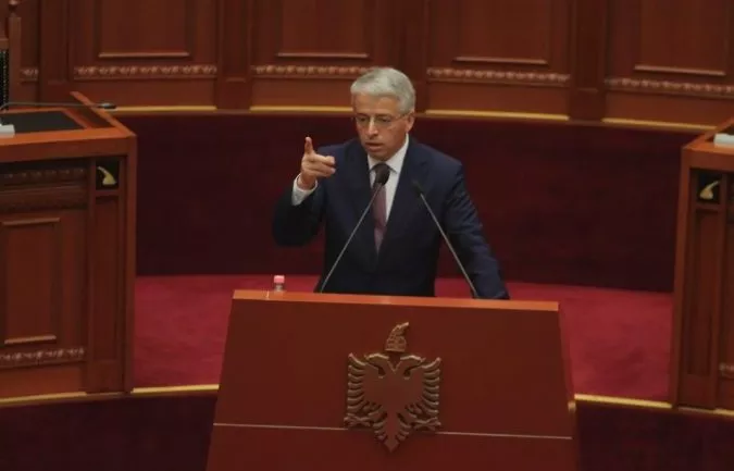 Absurde, qeveria shqiptare i paraprin sistemit ETIAS. Forcon kontrollin në kufi