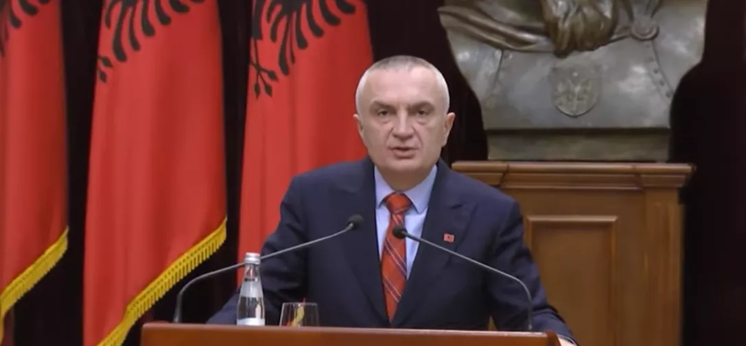 Presidenti duhet të bëjë atë që thotë. Përndryshe është komandant i llafeve