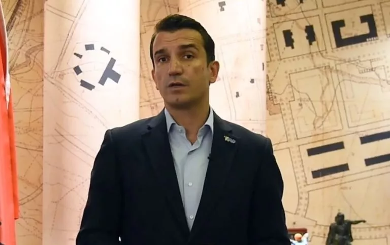 Duhet edhe Dita zyrtare e Urrejtjes