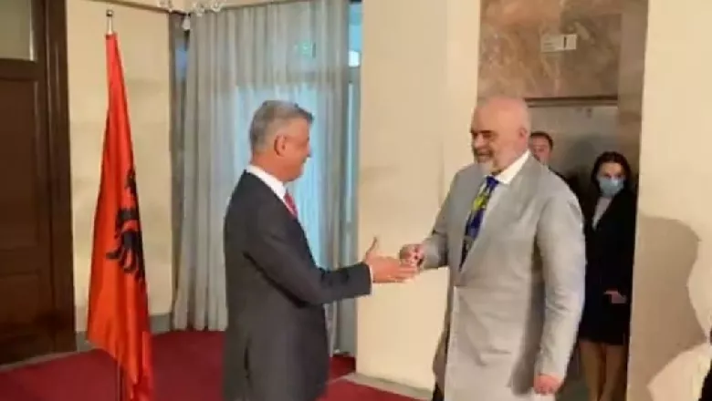 Bashkë, por as për drejtësinë, as për Kosovën