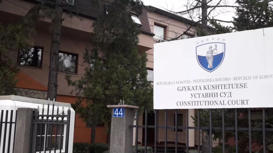 Vendimi i Kushtetutës duhet të respektohet, por edhe të kritikohet