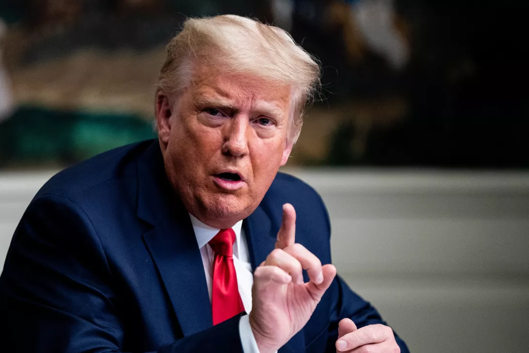 Trump kthen paketën 5 500 faqe të lehtësimit të pasojave të CoVid-19: Një turp