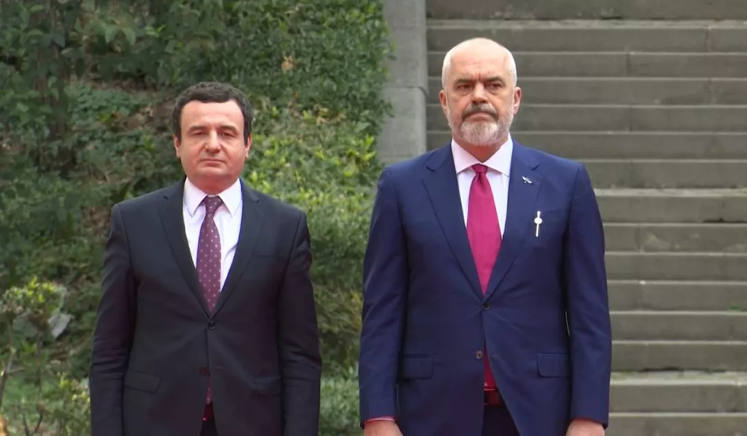 Plaku i Tiranës ka nisur të shprehë frikë