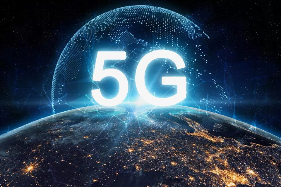 Shqetësime dhe dyshime mbi pasojat shëndetësore të gjera nga teknologjia 5G