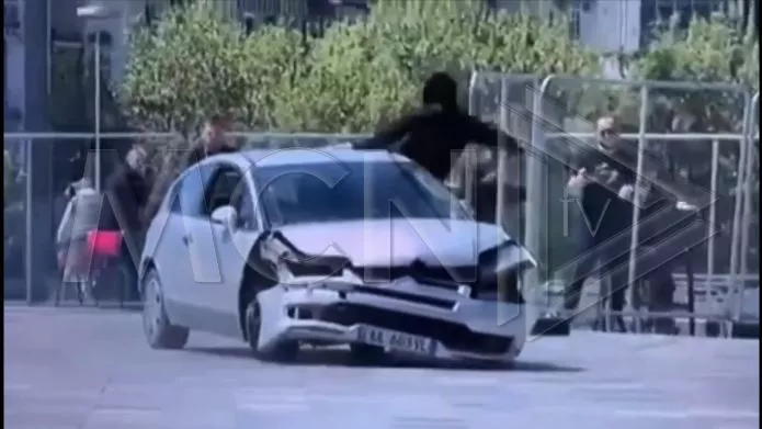 Video/Ndërhyrja në sheshin "Skënderbej"