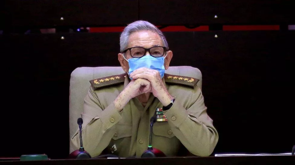 Kubë, "dinastia" Castro del nga skena politike