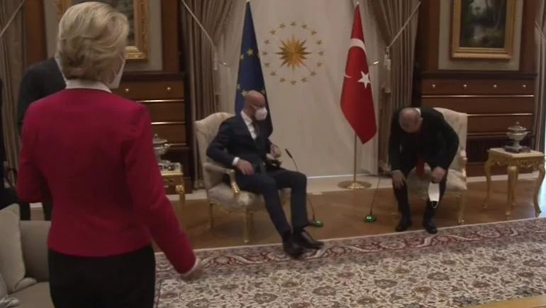 Gafa në Ankara, Erdogan nuk ka karrige për Von der Leyen