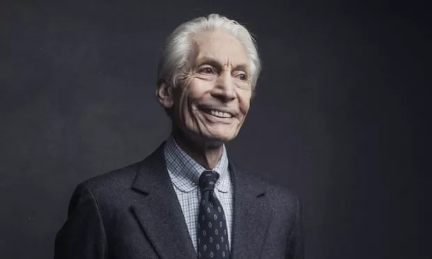 Ndahet nga jeta bateristi i Rolling Stones