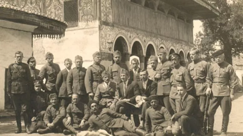 Të kap nostalgjia për rusët e bardhë/SHISH: FETO nuk është organizatë terroriste