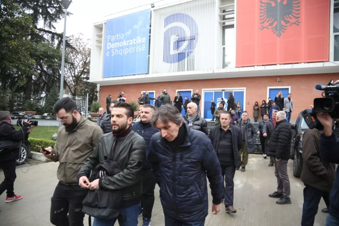 “Dyert e mbyllura, e ardhmja që ofron PD-ja e Bashës”  
