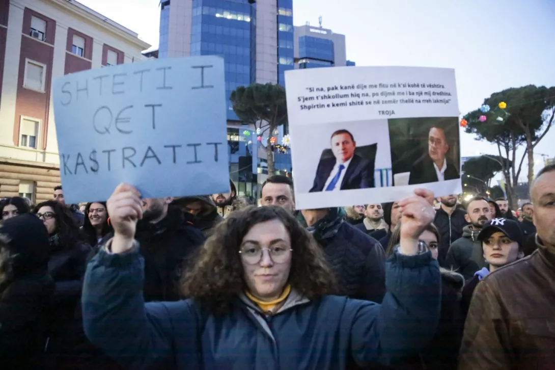 “Pakica e zhurmshme” proteston sërish, Rama: Ky është turp kombëtar  