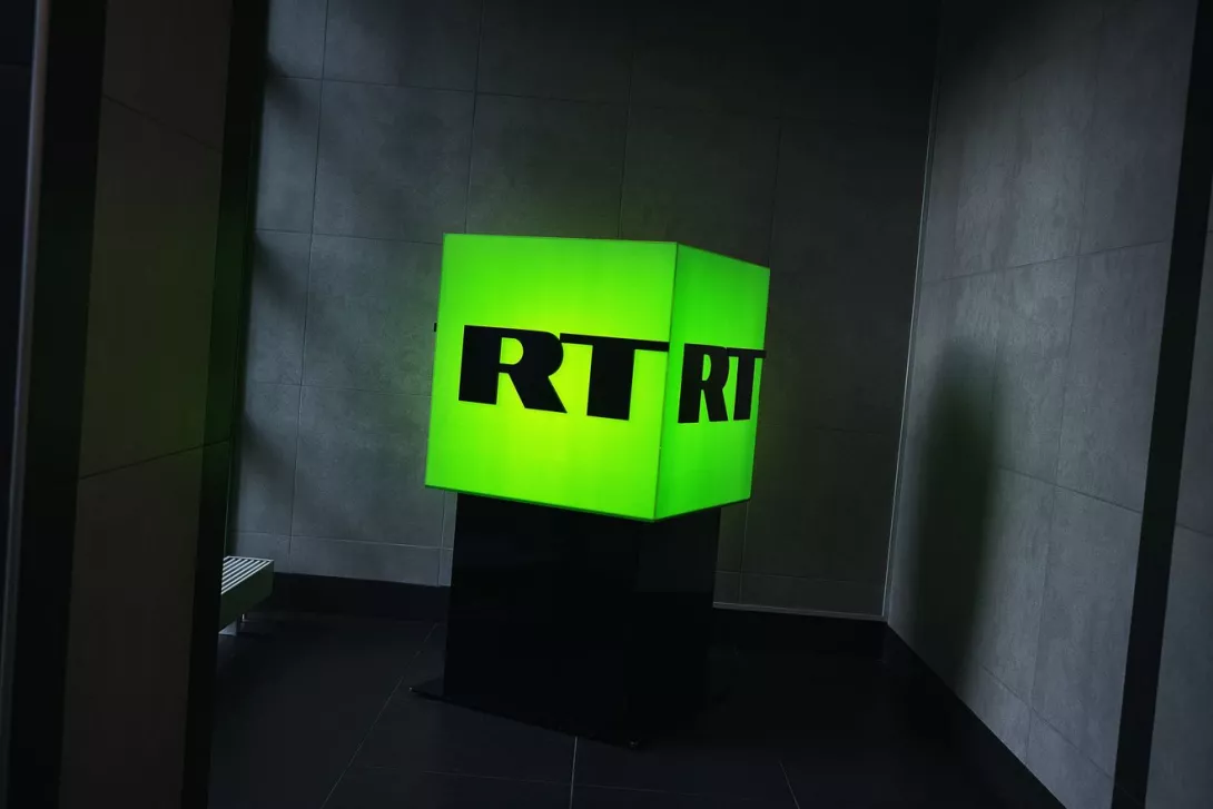 Mes sanksioneve dhe censurës, RT dhe Sputnik kthehen në dhimbje koke për BE-në