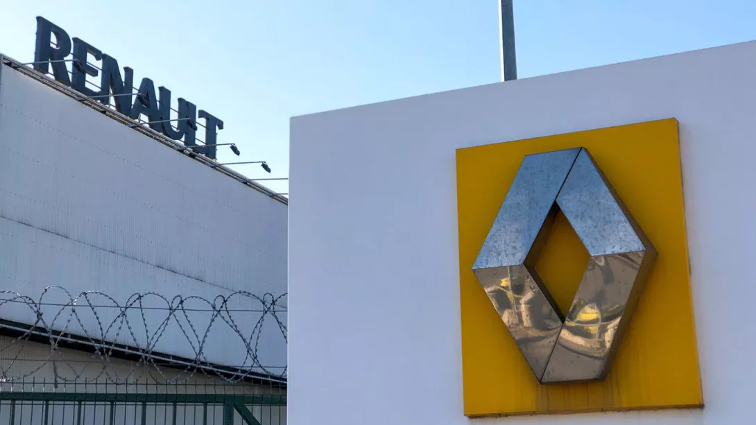Qeveria ruse merr kontrollin e "Renault Rusia"