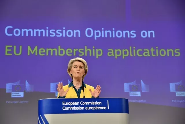 KE-ja rekomandon statusin e vendit kandidat për Ukrainën dhe Moldavinë
