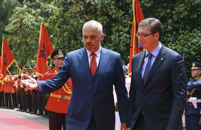 Vuçiç me pushime në Shqipëri/Lëvizje simbolike në kuadër të Ballkanit të Hapur