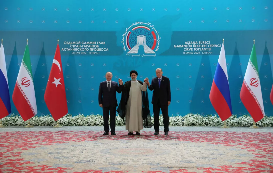 Në Teheran flasin për partneritet strategjik me Rusinë