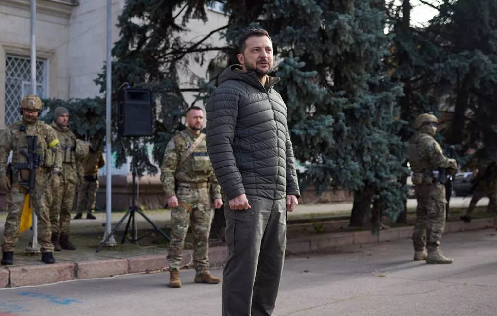 Sinjale për rinisje negociatash pas marrjes së Khersonit nga Ukraina
