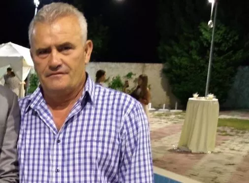 Jep dorëheqjen kreu i PS-së Rubik. Akuza për kandidatin Ndrec Deda: Nuk mban mend shokët e klasës